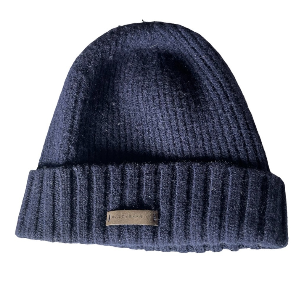 Baldessarini ENZO 6300 Ribbed Wool Hat with Leather Logo Patch Dark Blue